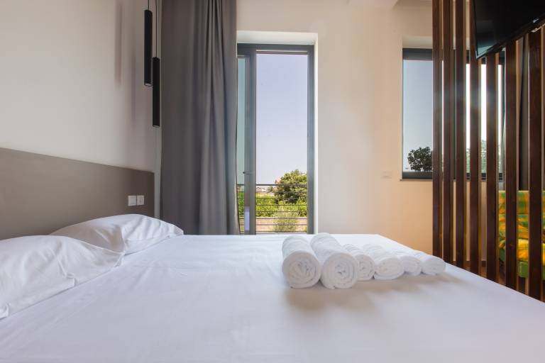 Apartment 'La Brisa Apartments - Tramontana' with Private Terrace, Wi-Fi and Air Conditioning — photo 2