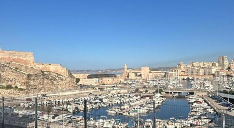 Rental apartment | Near Notre-Dame de la Garde — photo 5