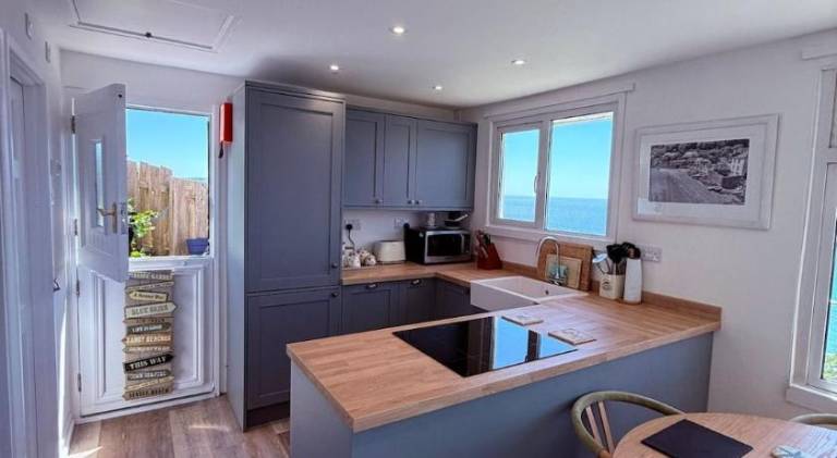 House with 1 room for 4 persons — photo 3