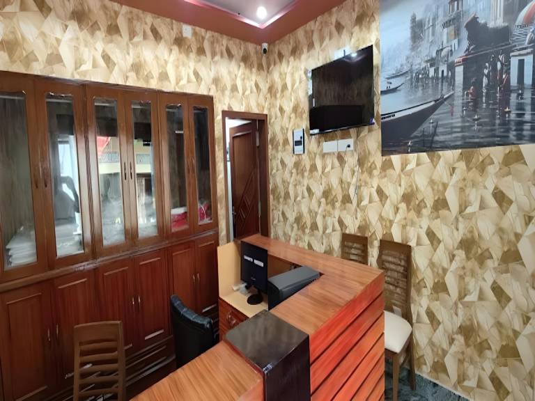 Rental apartment with 4 rooms for 3 persons in Tola