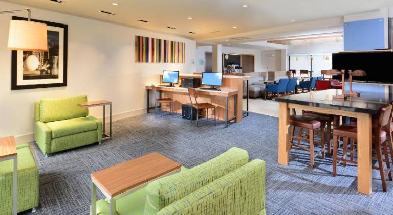Holiday Inn Express Hotel & Suites Research Triangle Park By IHG — photo 2