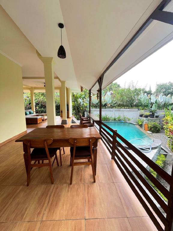 Villa with terrace, yard & private pool — photo 3