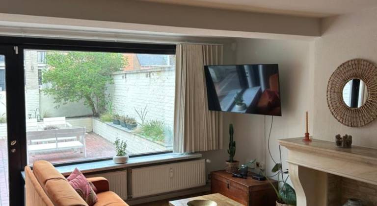 Apartment with patio in Ostend