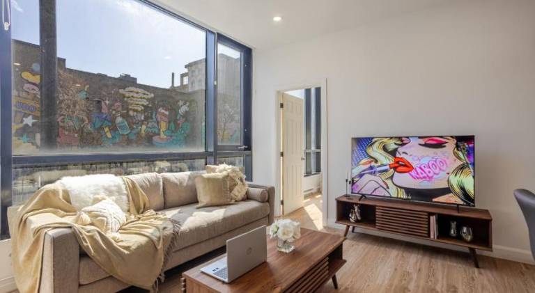 Rental apartment | Near Mary in Montréal, QC