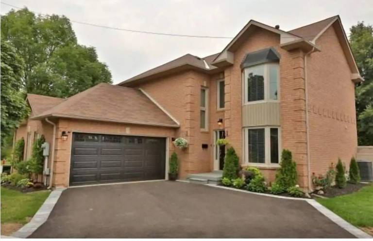House  Mississauga
