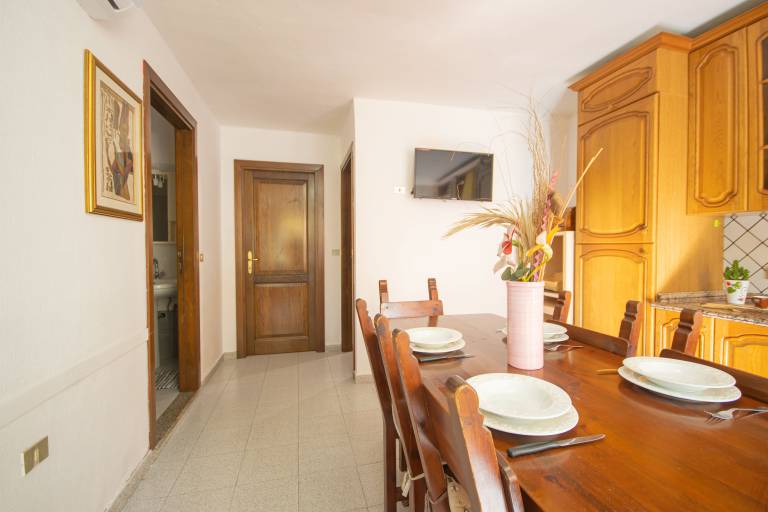 Apartment with garden, barbecue & terrace | Garden view — photo 3