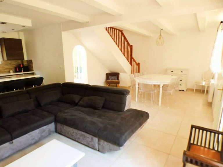 House with barbecue, pool & terrace — photo 5