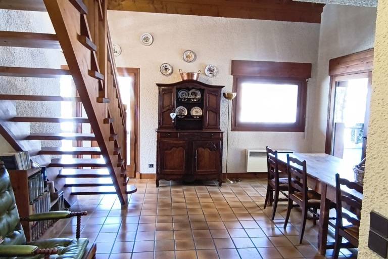 Family-friendly holiday apartment with patio & yard | Dogs allowed — photo 4