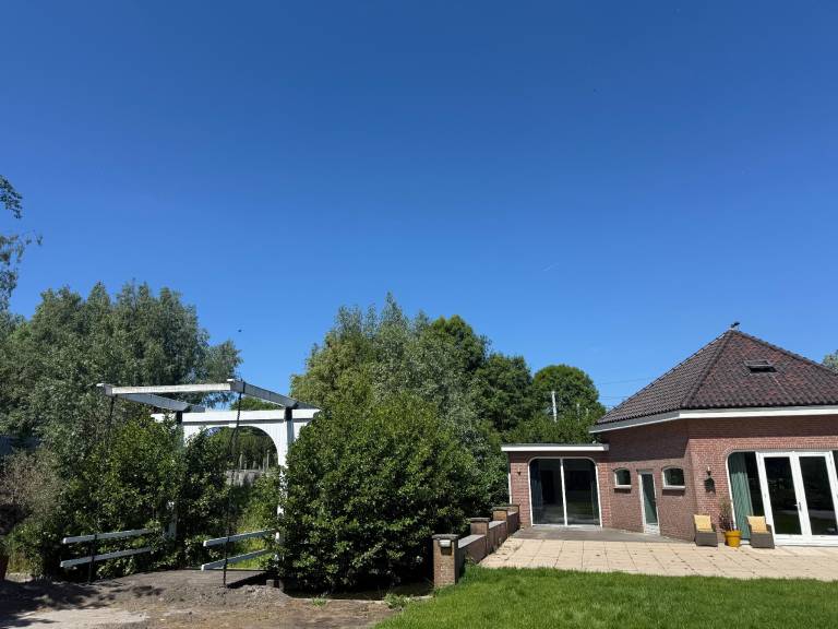 160 m&sup2; Ferienhaus