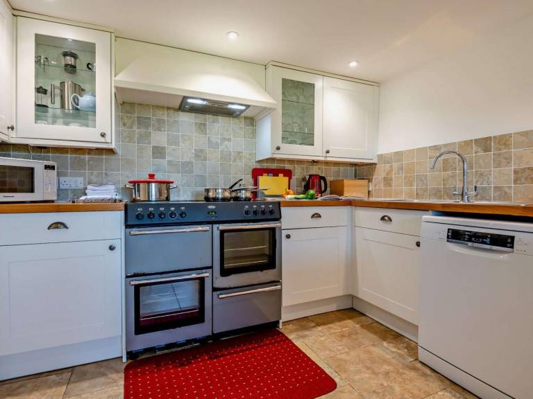 Fully equipped wonderful cottage with garden | Dogs allowed — photo 2