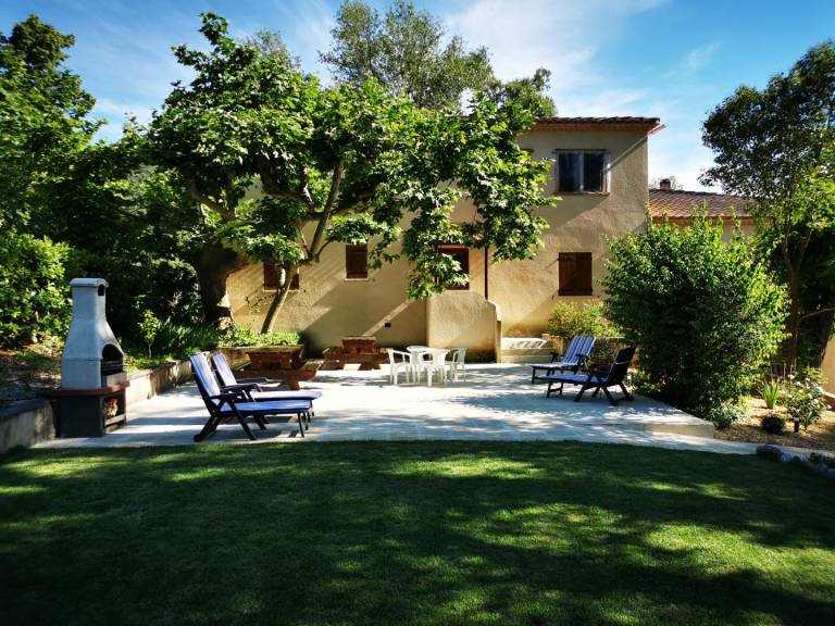 Ferienhaus in Oraison für max. 6 Personen Ferienhaus in Oraison für max. 6 Personen