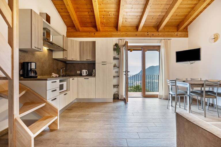 Farm with terrace, BBQ & fast internet | Garden view | Suitable for remote work — photo 3