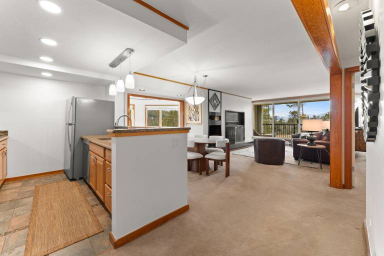 Pet Friendly Keystone Condo with Incredible Mountain Views! — photo 5