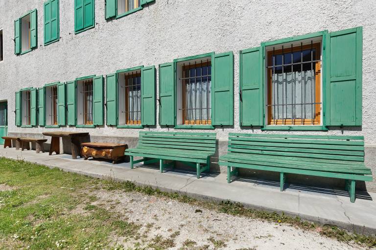 Apartment with fast internet & yard | Garden view — photo 2