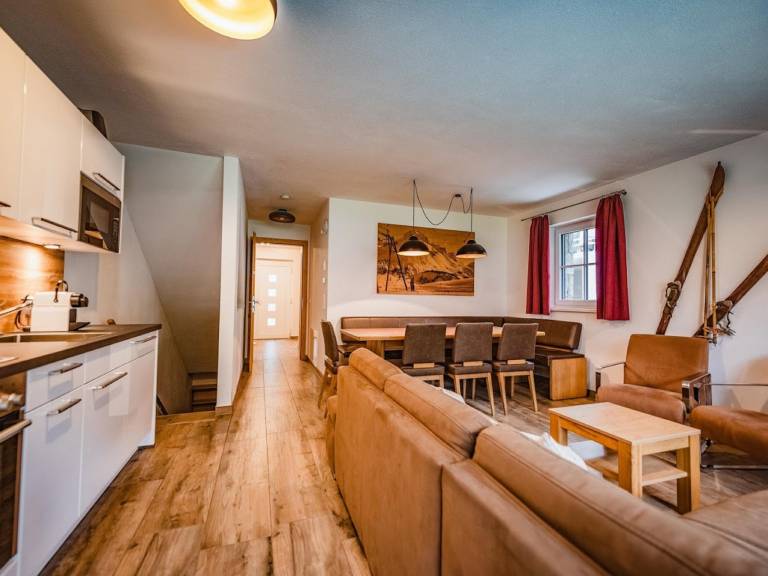 Chalet with patio & sauna — photo 4