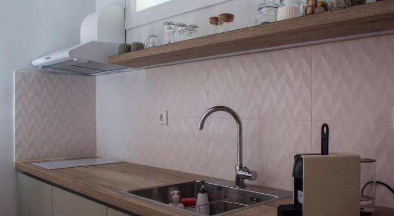 Holiday apartment with patio — photo 5