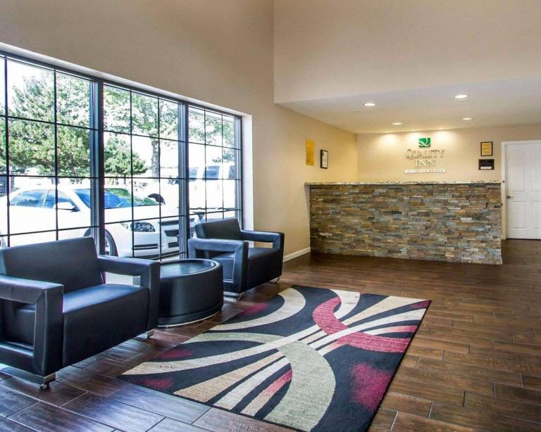 Econo Lodge Flagstaff East I-40 — photo 3