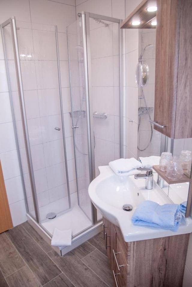 60 m² Ferienwohnung ∙ 1 Schlafzimmer ∙ 2 Gäste – Bild 10