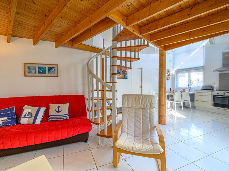Fully equipped vacation home with barbecue & terrace | Close to the beach | Pet-friendly — photo 2