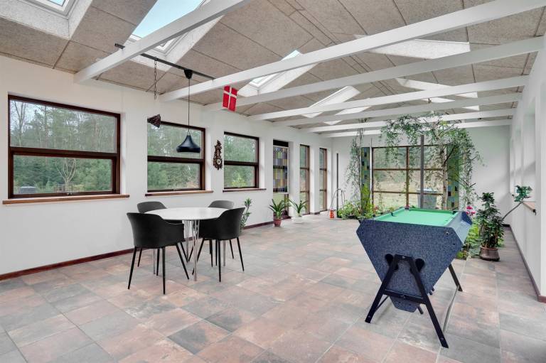 Fully equipped spacious vacation home with hot tub, terrace & barbeque | Pets allowed — photo 2
