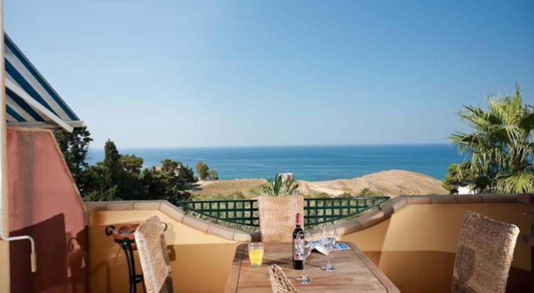 Bono Vacanze Villa Maragani Charme & Relax in Sciacca