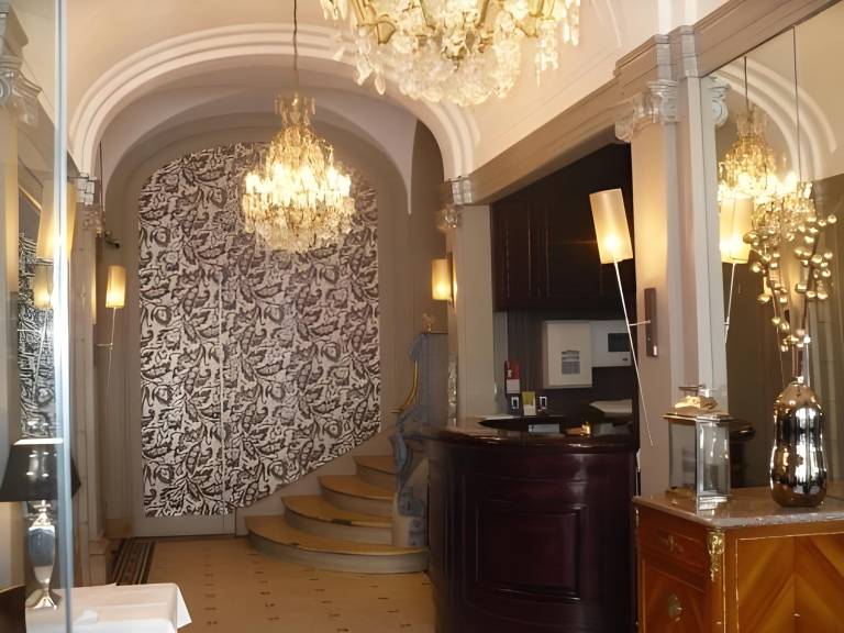 Hôtel Bristol Reims — photo 2