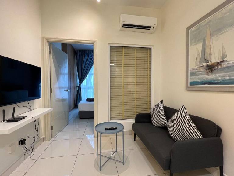 Vacation home with pool | Suitable for remote work in Kuala Lumpur