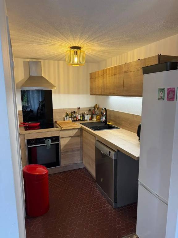 Holiday apartment with yard & patio | Garden view — photo 4