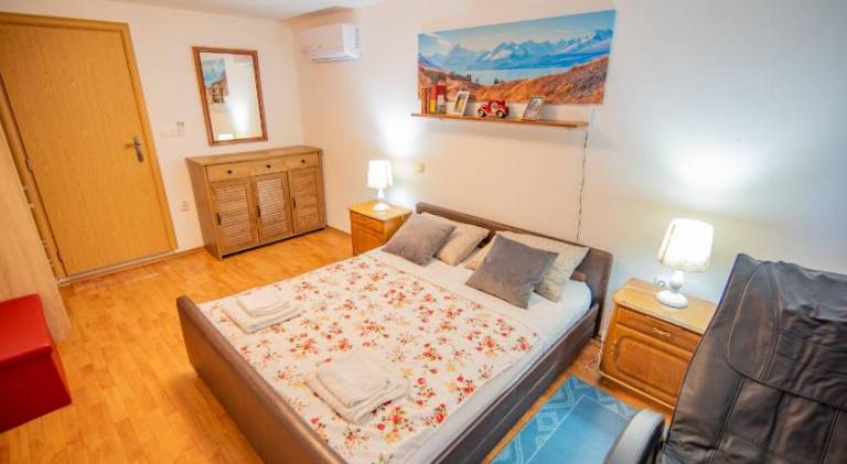 Lovely villa with pool | Pet-friendly — photo 2