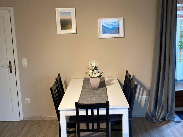 Holiday Apartment Tannenhöh with Mountain View, Balcony and Wi-Fi — photo 4