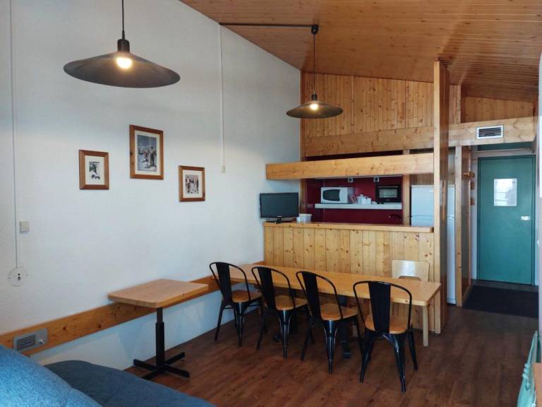 50m from shops, 4th floor, view valley, balcony, tv, 65m², Les Arcs — photo 4