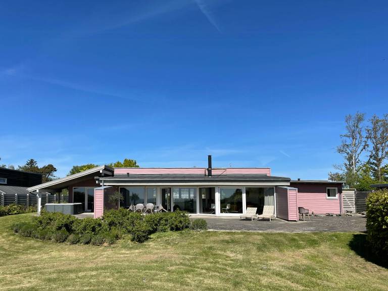 First row beach house with panoramic views — photo 3