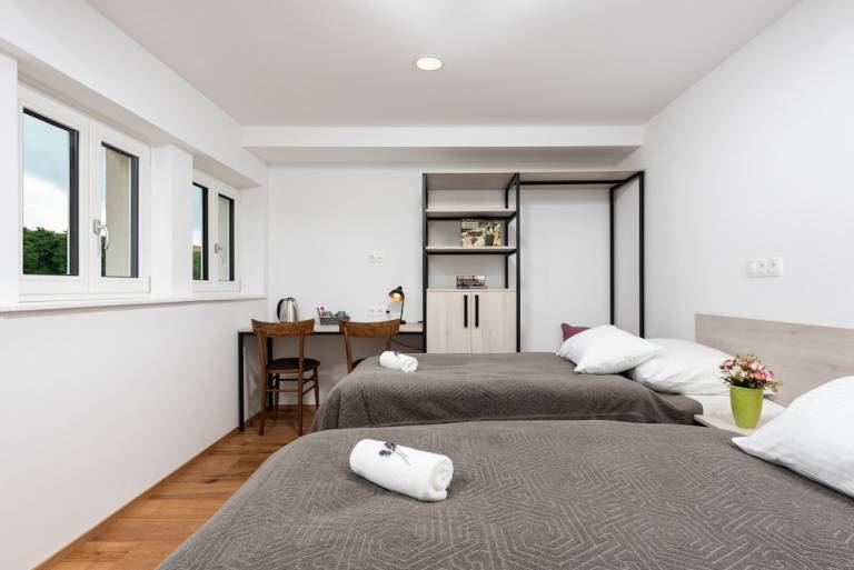 Bed & Breakfast  Maribor