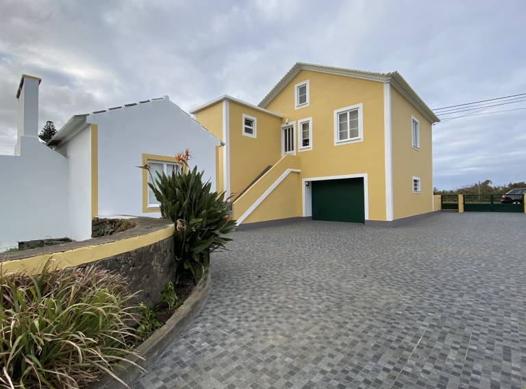 House  Praia da Vitória