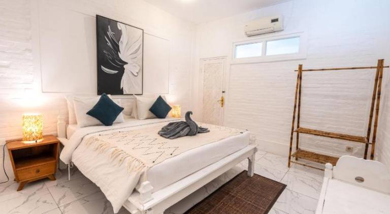Child-friendly villa with pool | Next to the beach | Pet-friendly — photo 2