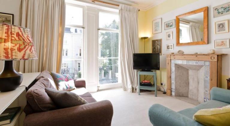Holiday apartment with 3 rooms for 5 persons — photo 2