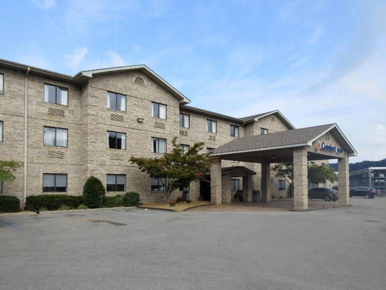 Comfort Inn Pikeville in Kent, KY