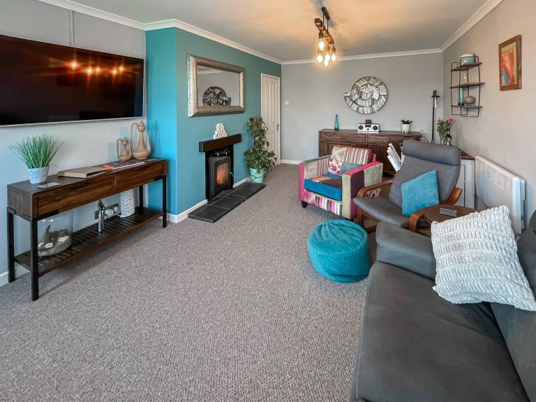 Cottage with garden & jacuzzi | River view — photo 4