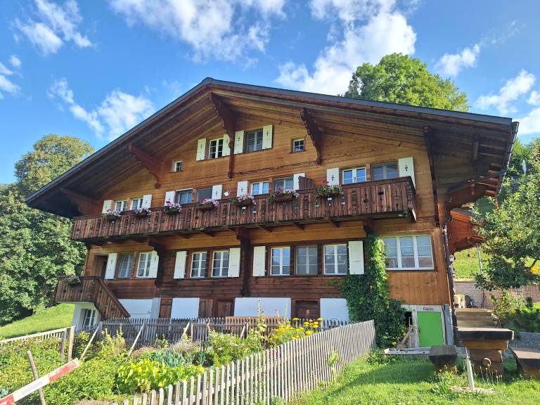 Ferienwohnung mit Hund in Grindelwald für max. 4 Personen Ferienwohnung mit Hund in Grindelwald für max. 4 Personen