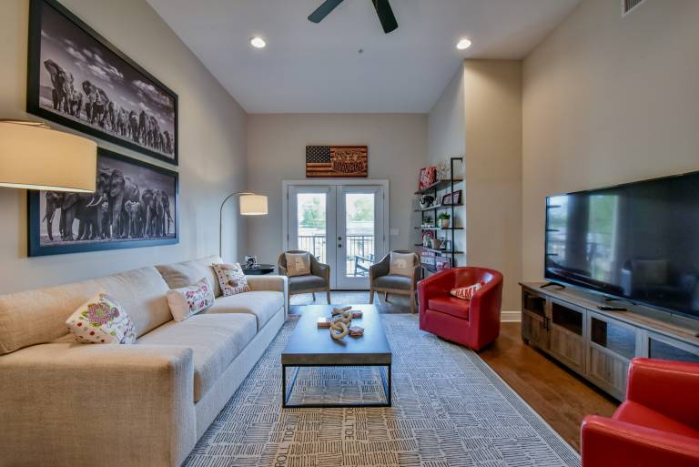 Condo with garden | City view in Tuscaloosa, AL