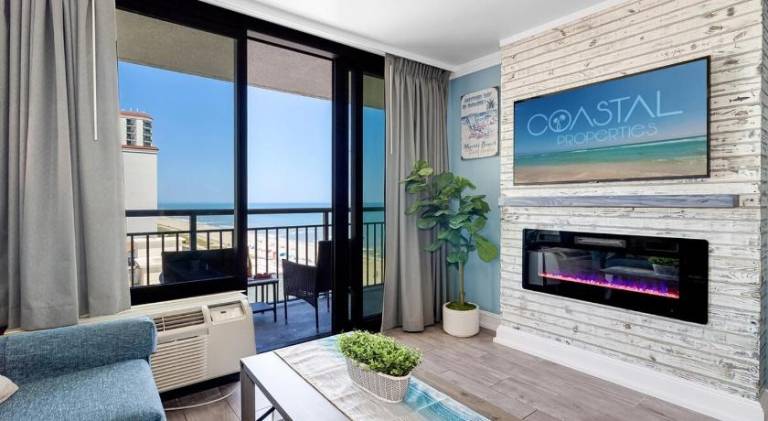 Gorgeous 1BR Oceanview Suite, Dogs OK 904 in Myrtle Beach, SC