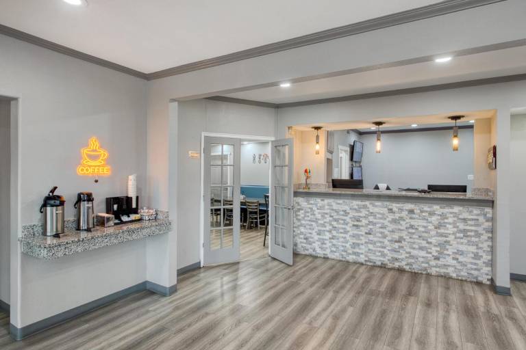 SureStay by Best Western Salt Lake City Downtown — photo 2