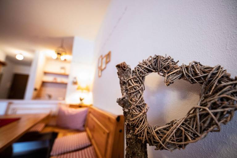 Cozy holiday apartment "Enzian" in the beautiful Zugspitz village Grainau — photo 4