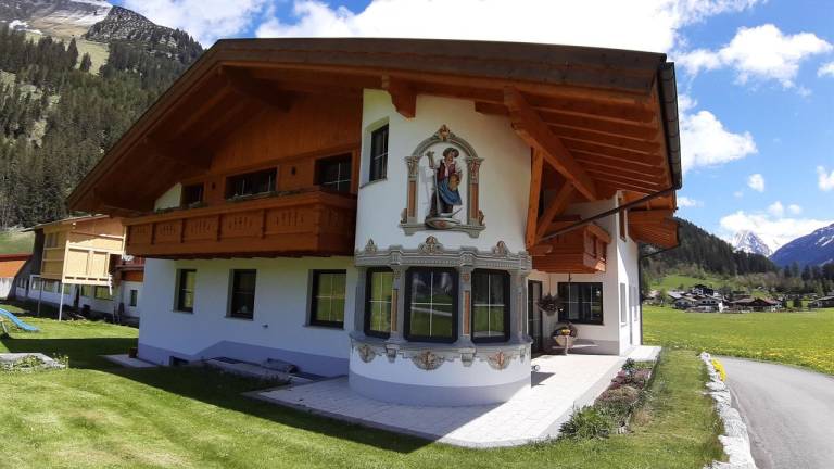 Ferienwohnung Elbigenalp