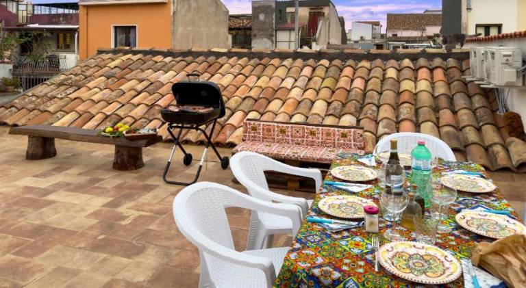Beautiful house with patio & BBQ | Good for workation | Pets allowed in Riposto