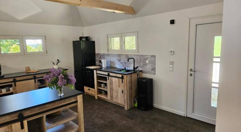 Chalet with 2 rooms for 6 persons — photo 3