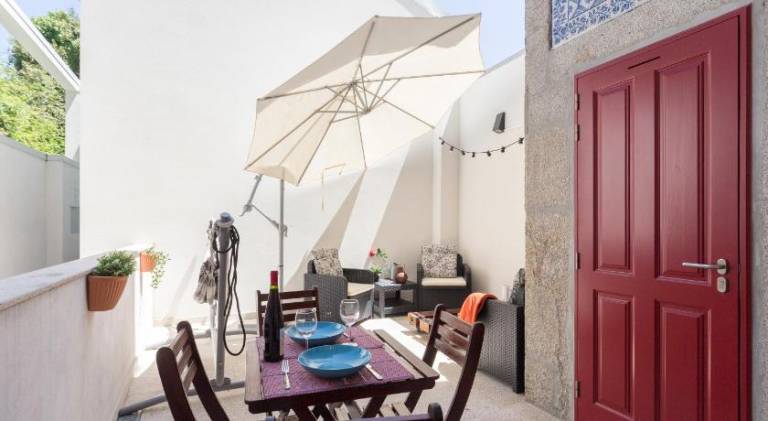Host Wise - Spacious Bright Flat - Terrace — photo 3