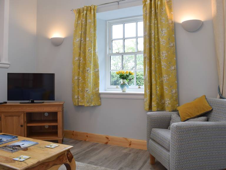 Cottage with garden | River view — photo 3