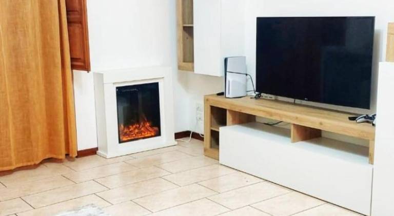 Apartment with 2 rooms for 4 persons in Giarre