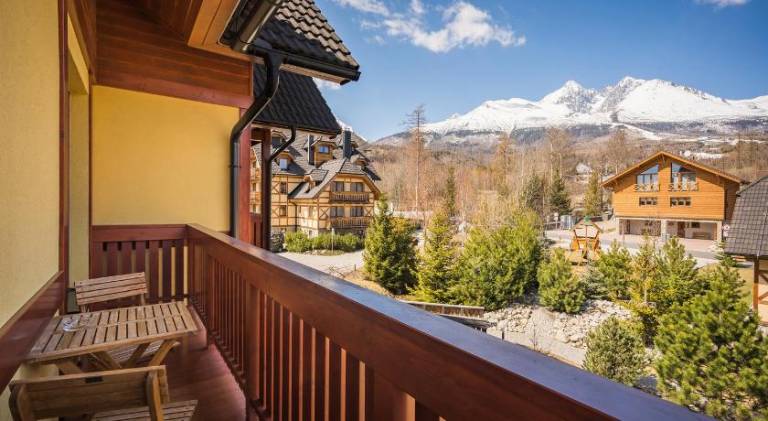 Big serviced apartment with sauna, terrace & garden | Ski nearby | Pets are welcome — photo 3